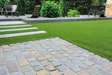 Pose de dallage et pavés pour une terrasse Pose de dallage et pavés pour une terrasse